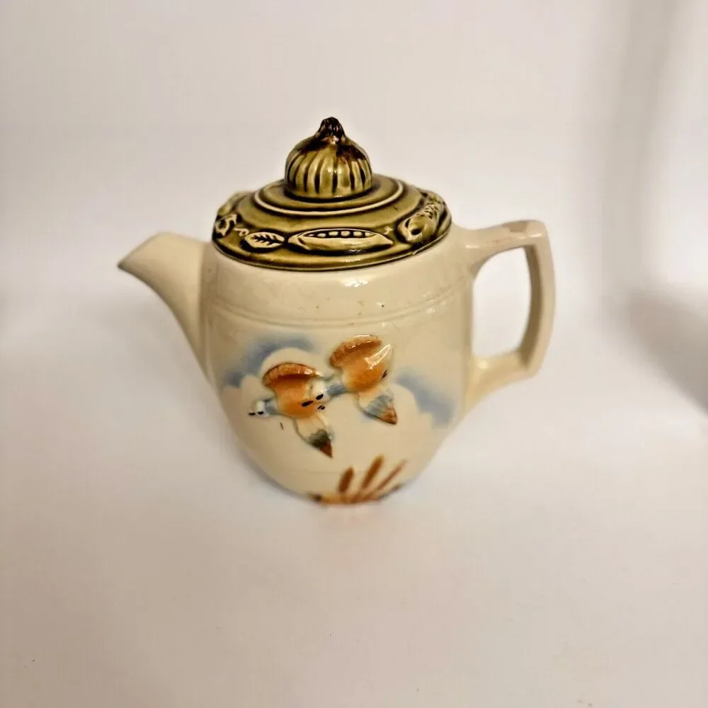 Vintage Porcelier Vitreous China Teapot – Duck Design – Rare Find!